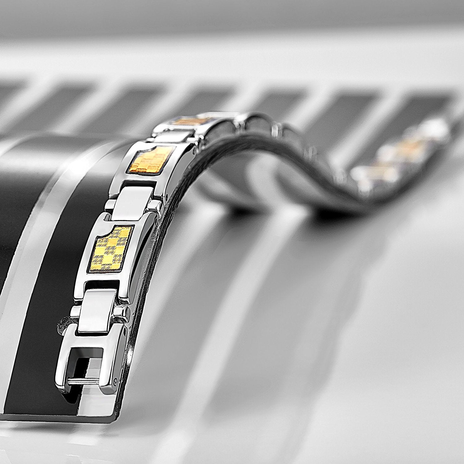 Urban Jewelry Elegant Men's Titanium Magnet Link Bracelet 8.5 inch (Silver, Gold)
