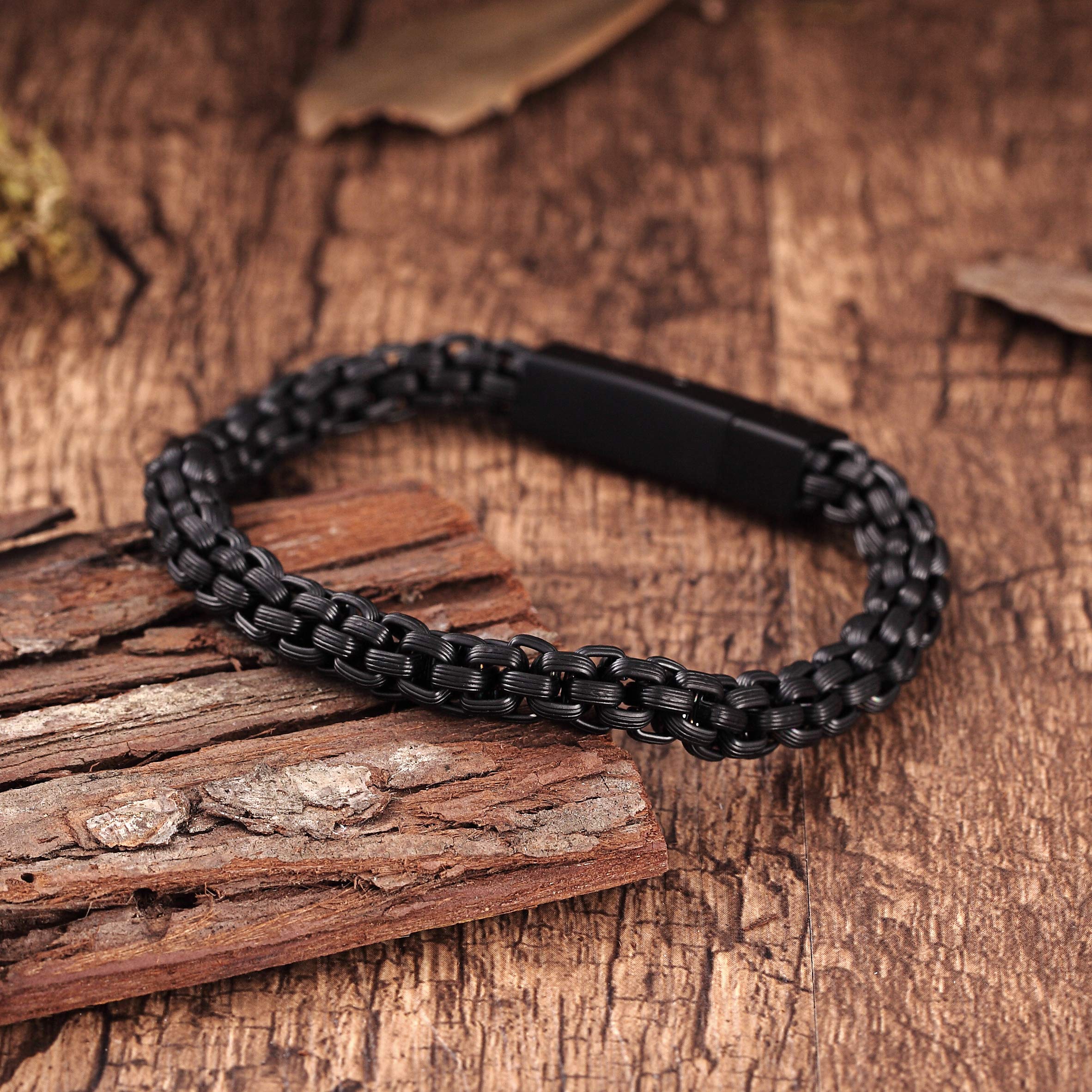 Contemporary Men’s Bracelet – Midnight Black Interlocking Rolo Chains – Rust & Discoloration Resistant Stainless Steel Material – Jewelry Gift or Accessory for Men