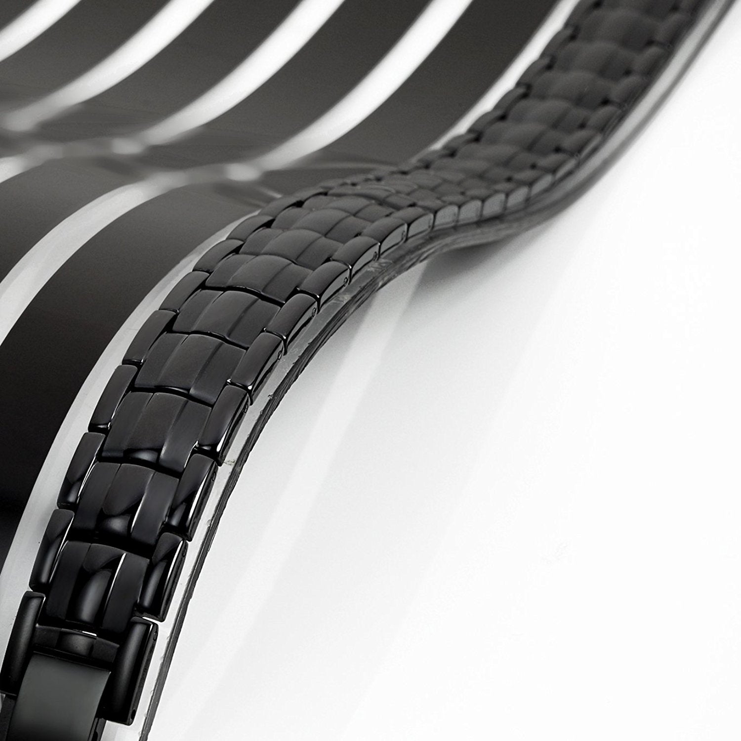 Urban Jewelry Men's Black Link Bangle Titanium Bracelet 8.66 inch Matches any Attire Perfect for a Gift